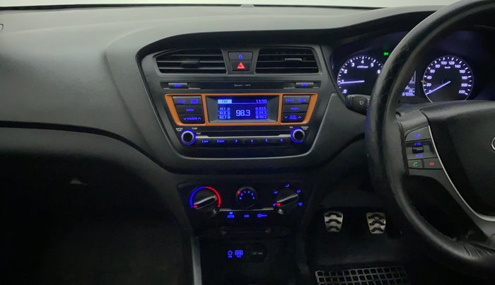 2017 Hyundai i20 Active 1.2 S, Petrol, Manual, 67,117 km, Air Conditioner
