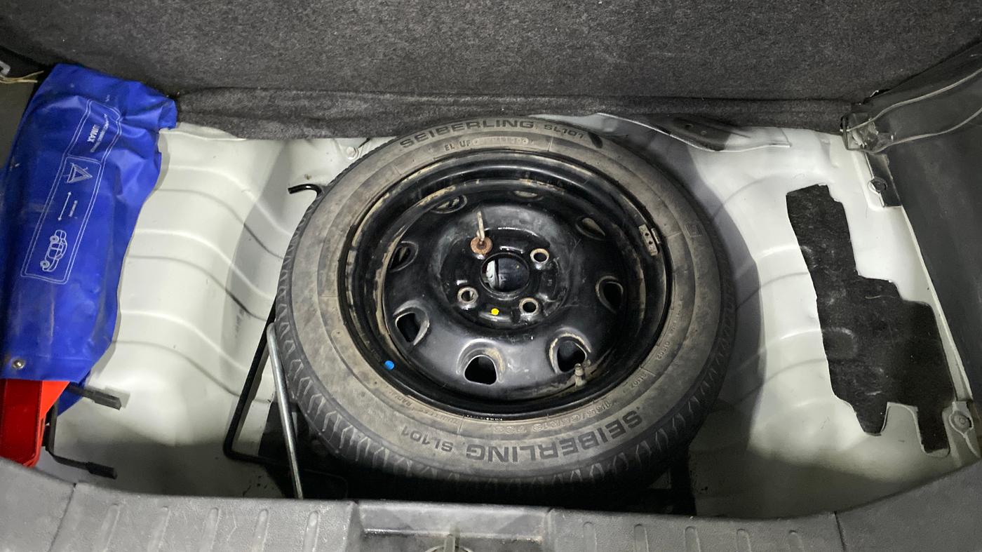 2015 Maruti Alto K10 VXI, Petrol, Manual, 47,222 km, Spare Tyre