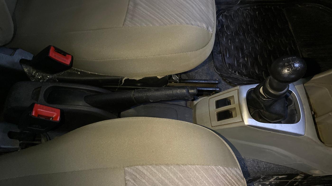 2015 Maruti Alto K10 VXI, Petrol, Manual, 47,222 km, Gear Lever
