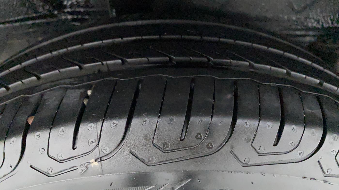 2018 Toyota YARIS VX CVT, Petrol, Automatic, 60,571 km, Right Rear Tyre Tread