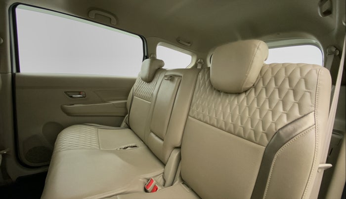 2019 Maruti Ertiga VXI SHVS, Petrol, Manual, 38,667 km, Right Side Rear Door Cabin