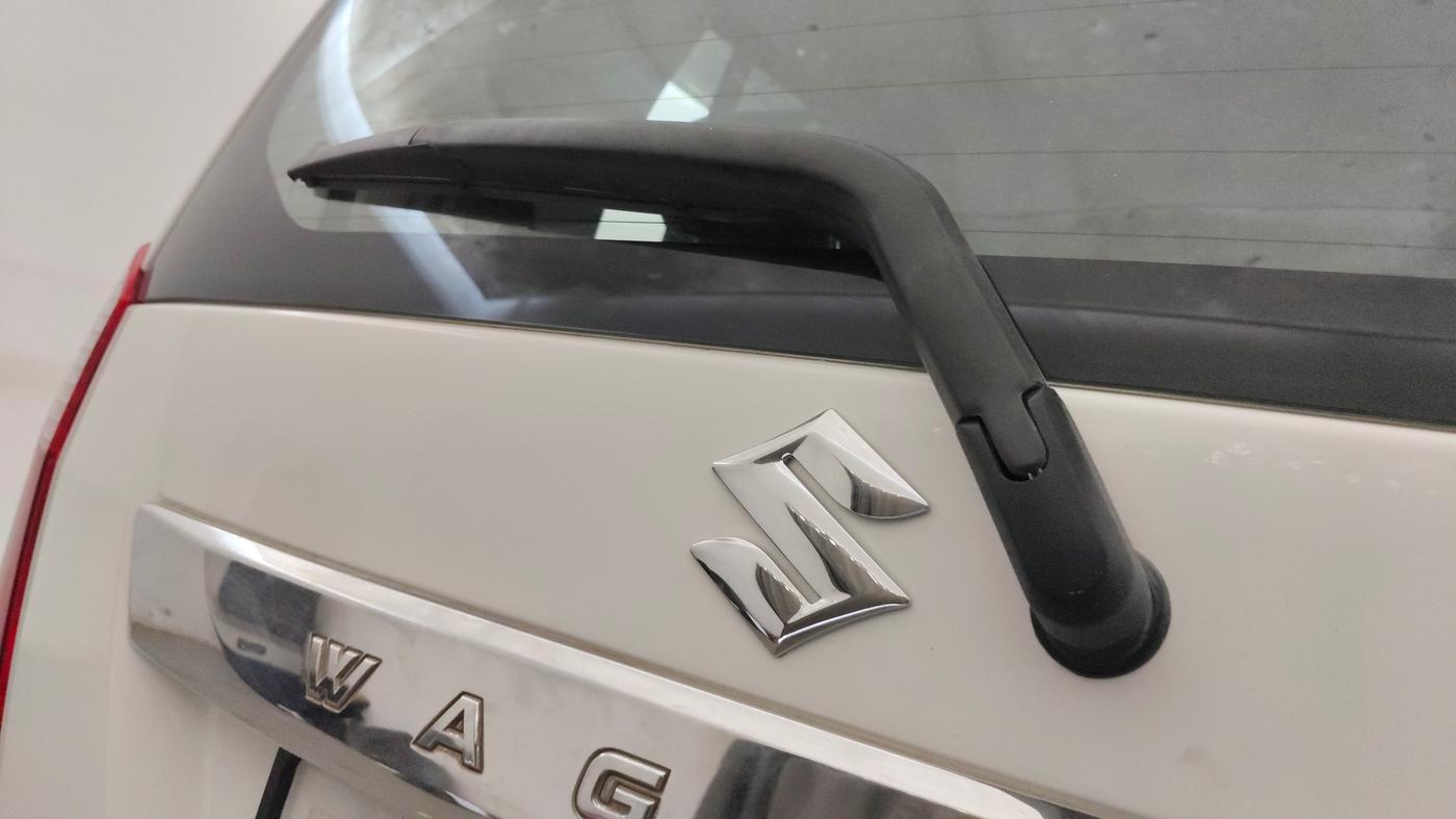 2016 Maruti Wagon R 1.0 VXI AMT, Petrol, Automatic, 31,586 km, Rear Wiper
