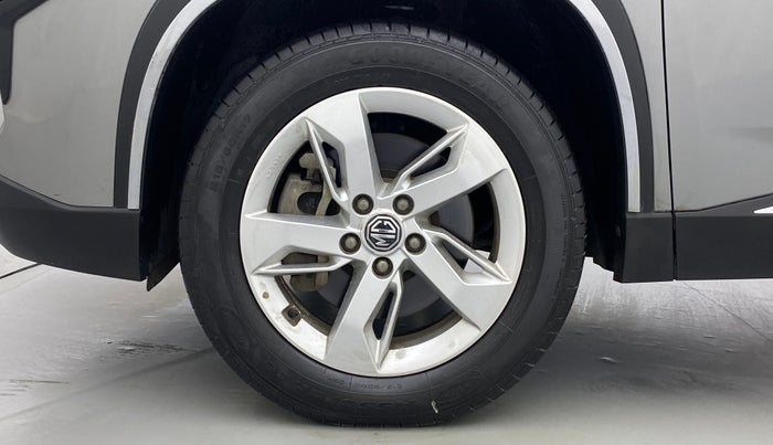 2019 MG HECTOR SUPER DIESEL, Diesel, Manual, 24,618 km, Left Front Wheel