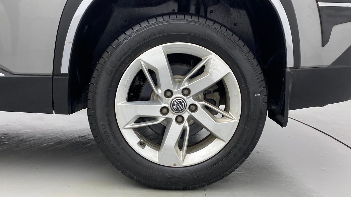 2019 MG HECTOR SUPER DIESEL, Diesel, Manual, 24,618 km, Left Rear Wheel