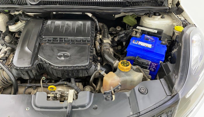 2018 Tata NEXON XZA PLUS DIESEL, Diesel, Automatic, 61,389 km, Engine View - Left