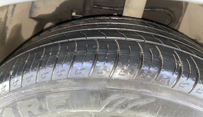 2018 Tata NEXON XZA PLUS DIESEL, Diesel, Automatic, 61,389 km, Left Front Tyre Tread