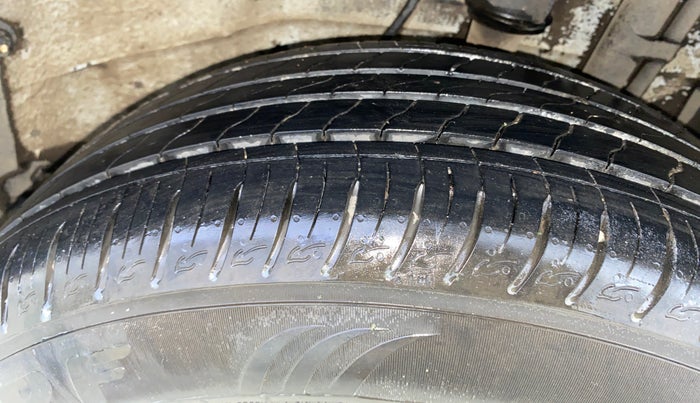 2018 Tata NEXON XZA PLUS DIESEL, Diesel, Automatic, 61,389 km, Left Rear Tyre Tread