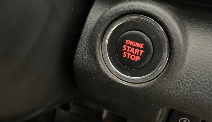 2019 Maruti XL6 ALPHA MT, Petrol, Manual, 52,801 km, Keyless Start/ Stop Button