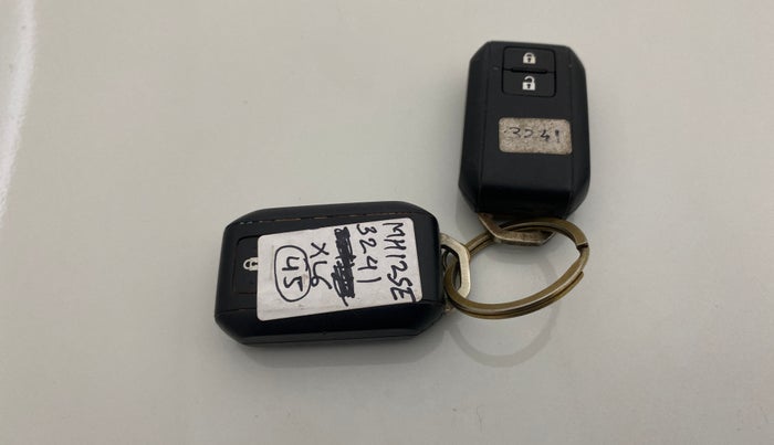 2019 Maruti XL6 ALPHA MT, Petrol, Manual, 52,801 km, Key Close Up