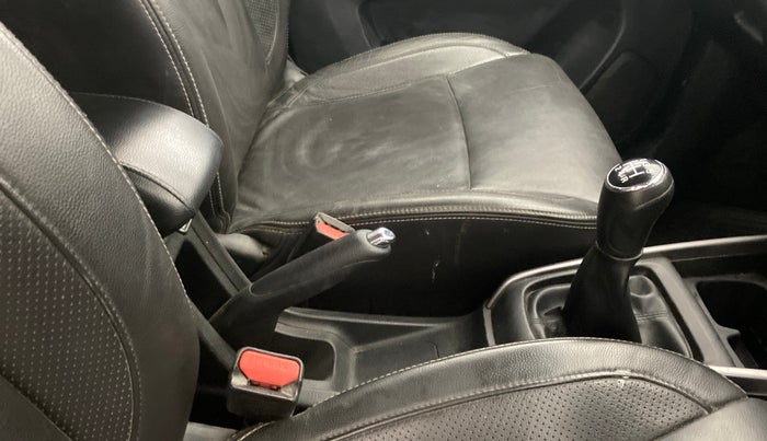 2019 Maruti XL6 ALPHA MT, Petrol, Manual, 52,801 km, Gear Lever