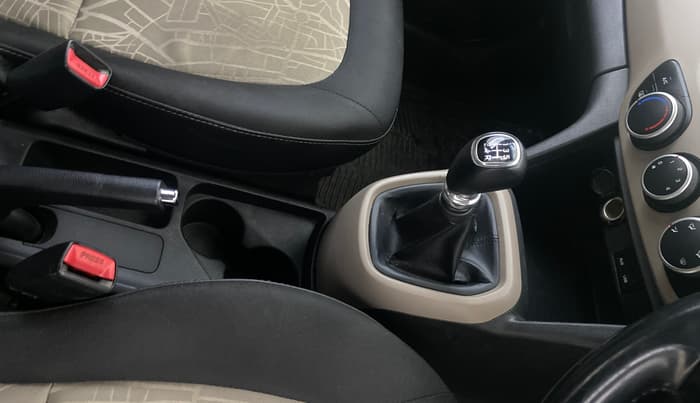 2015 Hyundai Grand i10 ASTA 1.2 KAPPA VTVT, Petrol, Manual, 38,144 km, Gear Lever