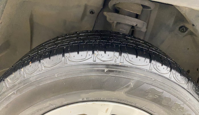 2019 Jeep Compass SPORT PLUS 1.4 PETROL, Petrol, Manual, 60,844 km, Left Front Tyre Tread