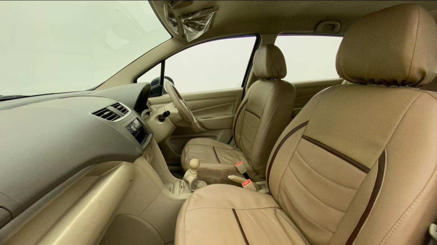 2012 Maruti Ertiga LXI, Petrol, Manual, 52,706 km, Right Side Front Door Cabin