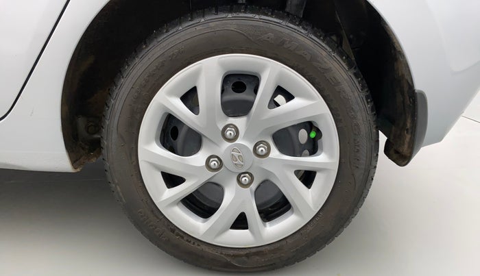 2019 Hyundai Grand i10 MAGNA 1.2 KAPPA VTVT, Petrol, Manual, 17,082 km, Left Rear Wheel