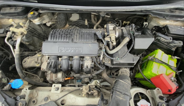 2016 Honda Jazz 1.2 V AT, Petrol, Automatic, 31,614 km, Open Bonet