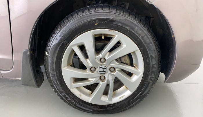 2016 Honda Jazz 1.2 V AT, Petrol, Automatic, 31,614 km, Right Front Wheel