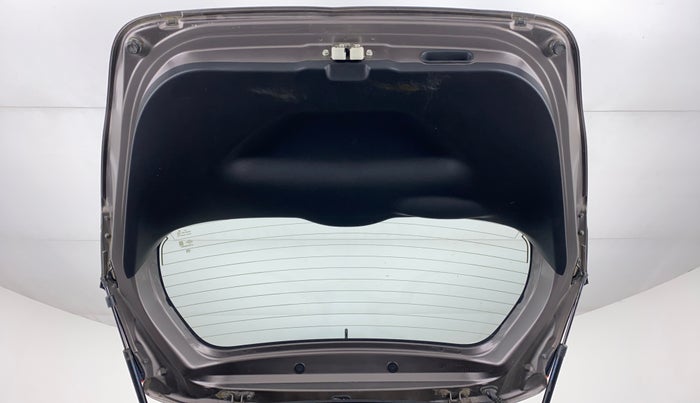 2016 Honda Jazz 1.2 V AT, Petrol, Automatic, 31,614 km, Boot Door Open