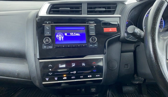 2016 Honda Jazz 1.2 V AT, Petrol, Automatic, 31,614 km, Air Conditioner