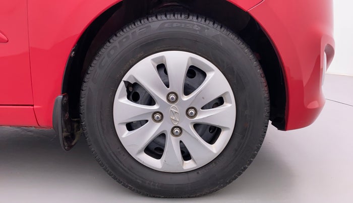 2013 Hyundai i10 ASTA 1.2 AT KAPPA2 WITH SUNROOF, Petrol, Automatic, 50,203 km, Right Front Wheel