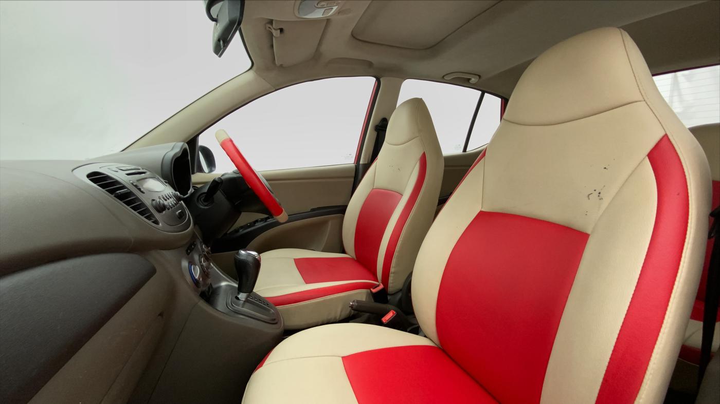 2013 Hyundai i10 ASTA 1.2 AT KAPPA2 WITH SUNROOF, Petrol, Automatic, 50,203 km, Right Side Front Door Cabin
