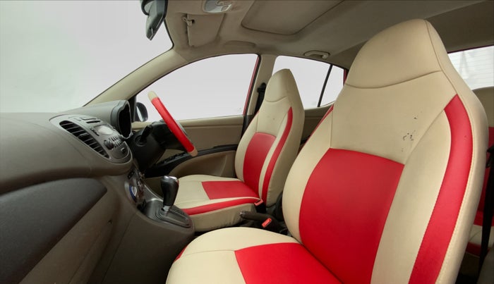 2013 Hyundai i10 ASTA 1.2 AT KAPPA2 WITH SUNROOF, Petrol, Automatic, 50,203 km, Right Side Front Door Cabin