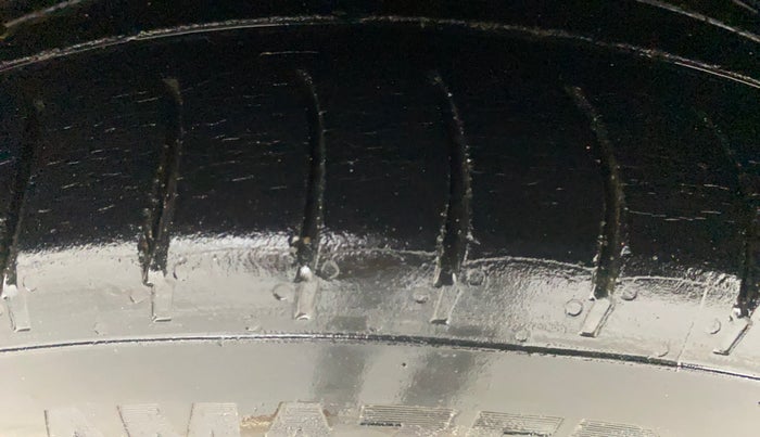 2014 Tata Zest XMA F-TRONIC DIESEL, Diesel, Automatic, 1,33,640 km, Left Front Tyre Tread