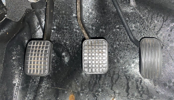 2017 Tata Tiago WIZZ EDITION PETROL, Petrol, Manual, 68,456 km, Pedals