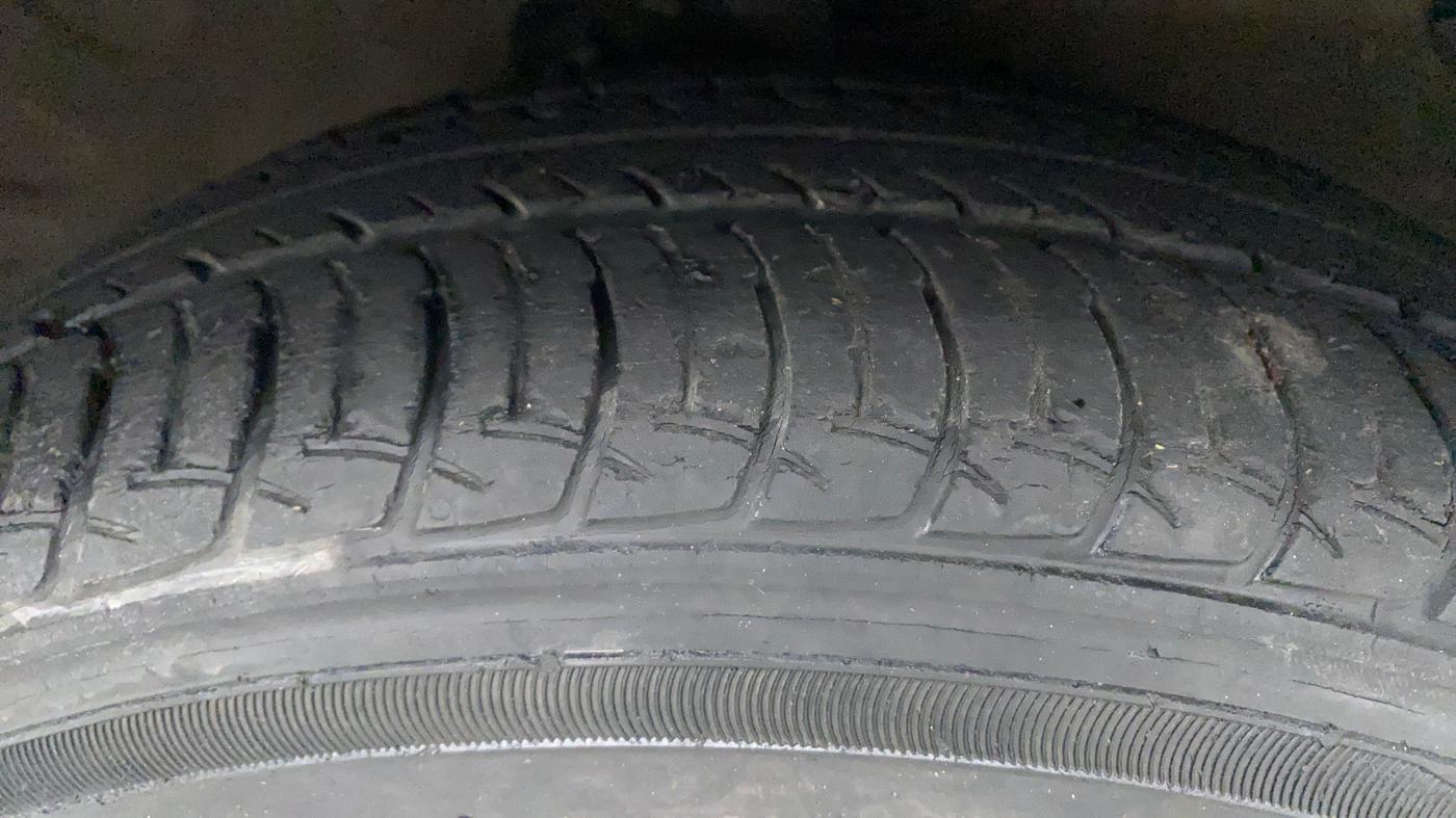 2018 Maruti Celerio X ZXI AMT, Petrol, Automatic, 27,381 km, Right Front Tyre Tread