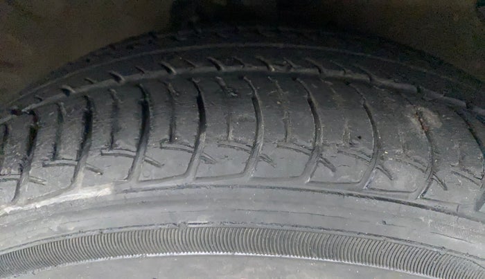 2018 Maruti Celerio X ZXI AMT, Petrol, Automatic, 27,381 km, Right Front Tyre Tread