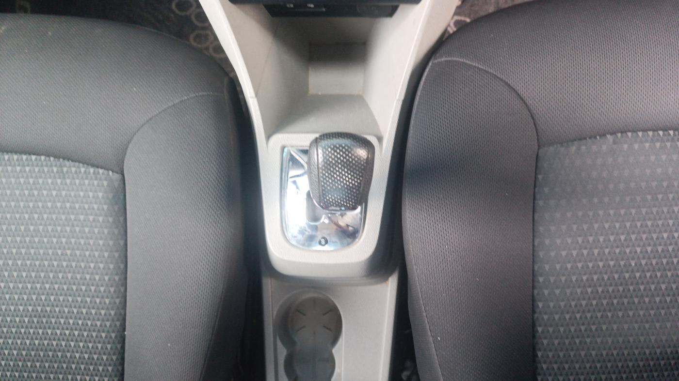 2017 Tata Tiago XZA PETROL, Petrol, Automatic, 30,705 km, Gear Lever