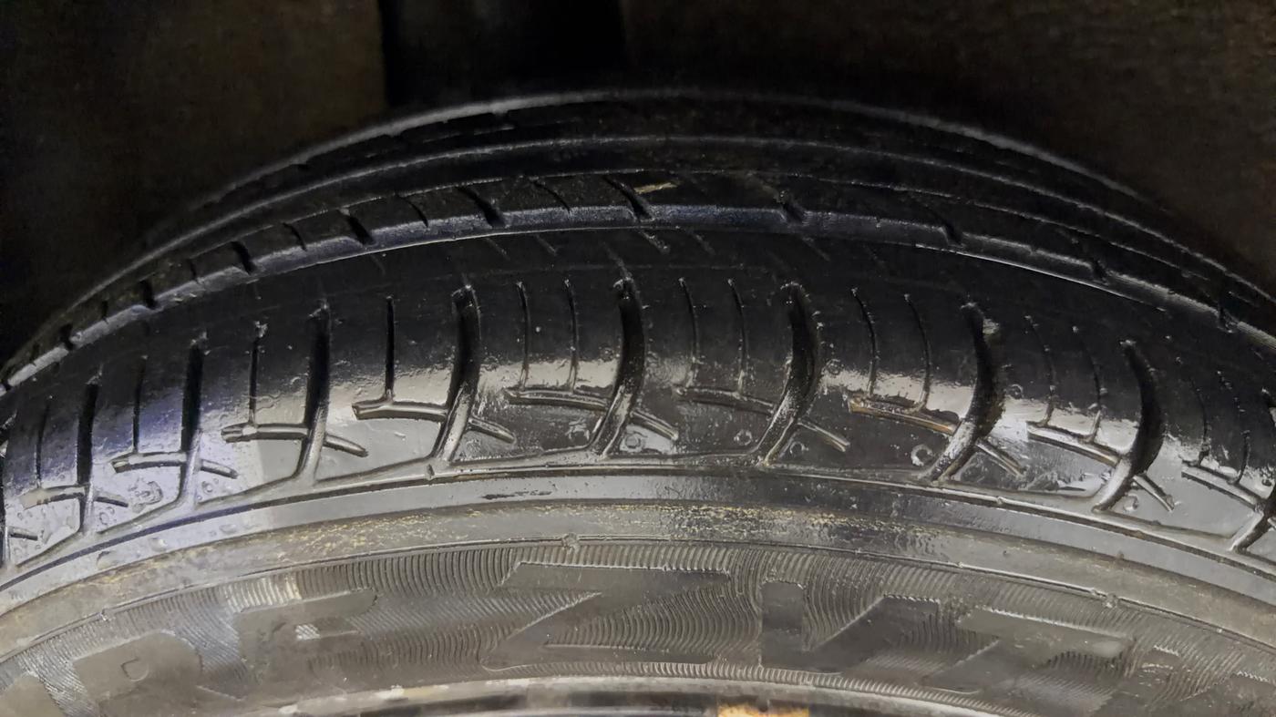 2018 Maruti Baleno DELTA PETROL 1.2, Petrol, Manual, 41,668 km, Right Rear Tyre Tread