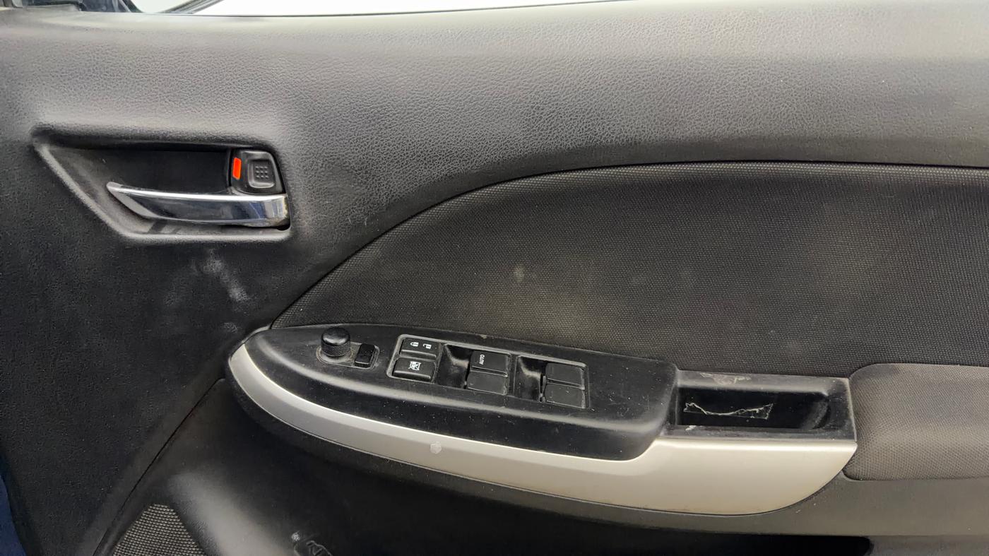 2018 Maruti Baleno DELTA PETROL 1.2, Petrol, Manual, 41,668 km, Driver Side Door Panels Control