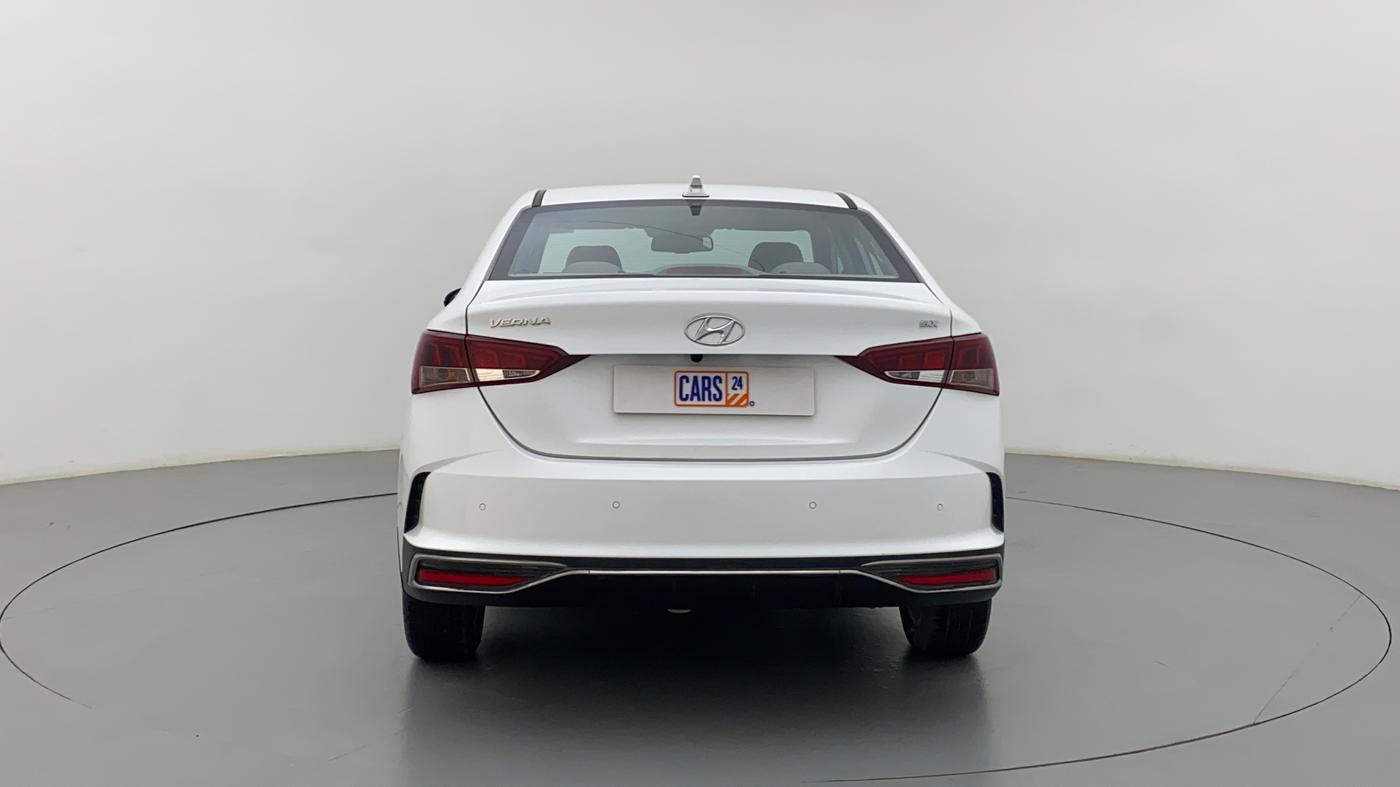 2020 Hyundai Verna SX DIESEL MT, Diesel, Manual, 26,204 km, Back/Rear