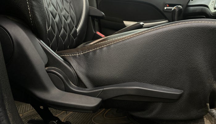 2018 Maruti Baleno ALPHA PETROL 1.2, Petrol, Manual, 13,057 km, Driver Side Adjustment Panel