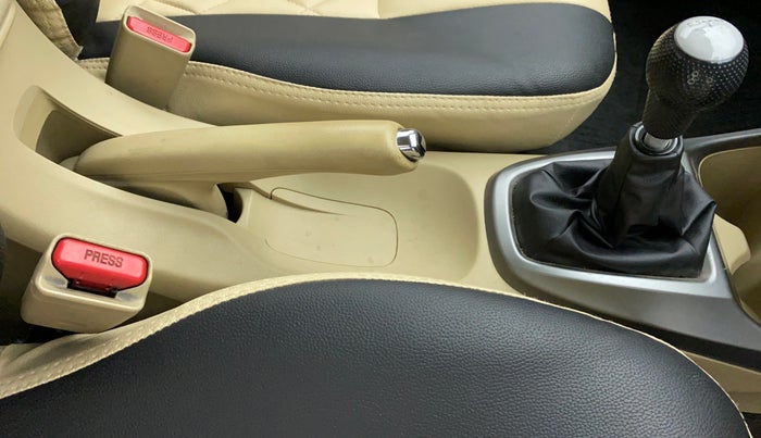 2012 Honda City V MT PETROL, Petrol, Manual, 70,961 km, Gear Lever