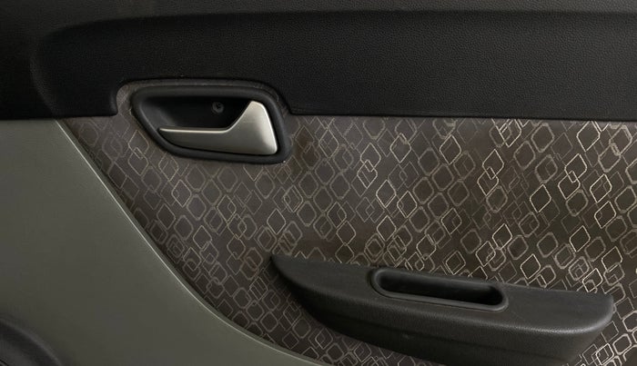 2016 Maruti Alto 800 VXI, Petrol, Manual, 26,066 km, Driver Side Door Panels Control