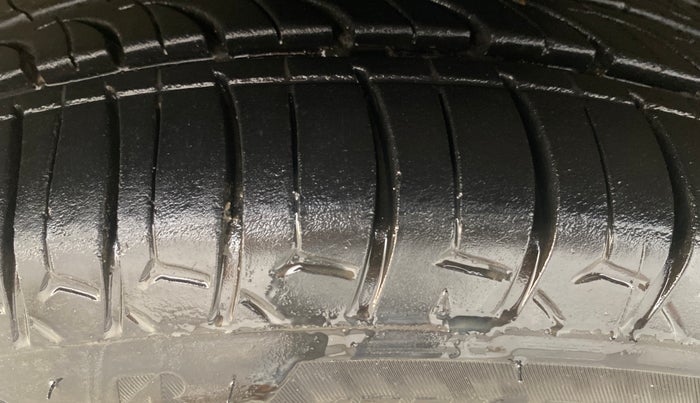 2019 Tata Tiago XZ PETROL, Petrol, Manual, 80,375 km, Left Front Tyre Tread