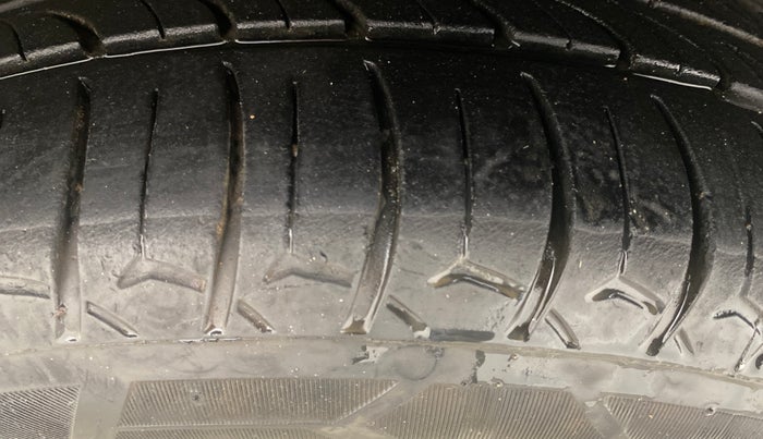 2019 Tata Tiago XZ PETROL, Petrol, Manual, 80,375 km, Left Rear Tyre Tread