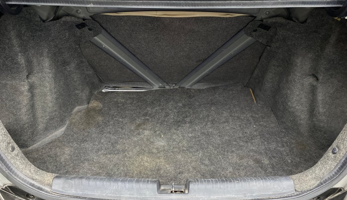 2016 Honda Amaze 1.2L I-VTEC S, Petrol, Manual, 56,392 km, Boot Inside