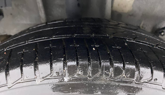 2019 Tata Tiago XZ PLUS PETROL, Petrol, Manual, 49,347 km, Right Rear Tyre Tread