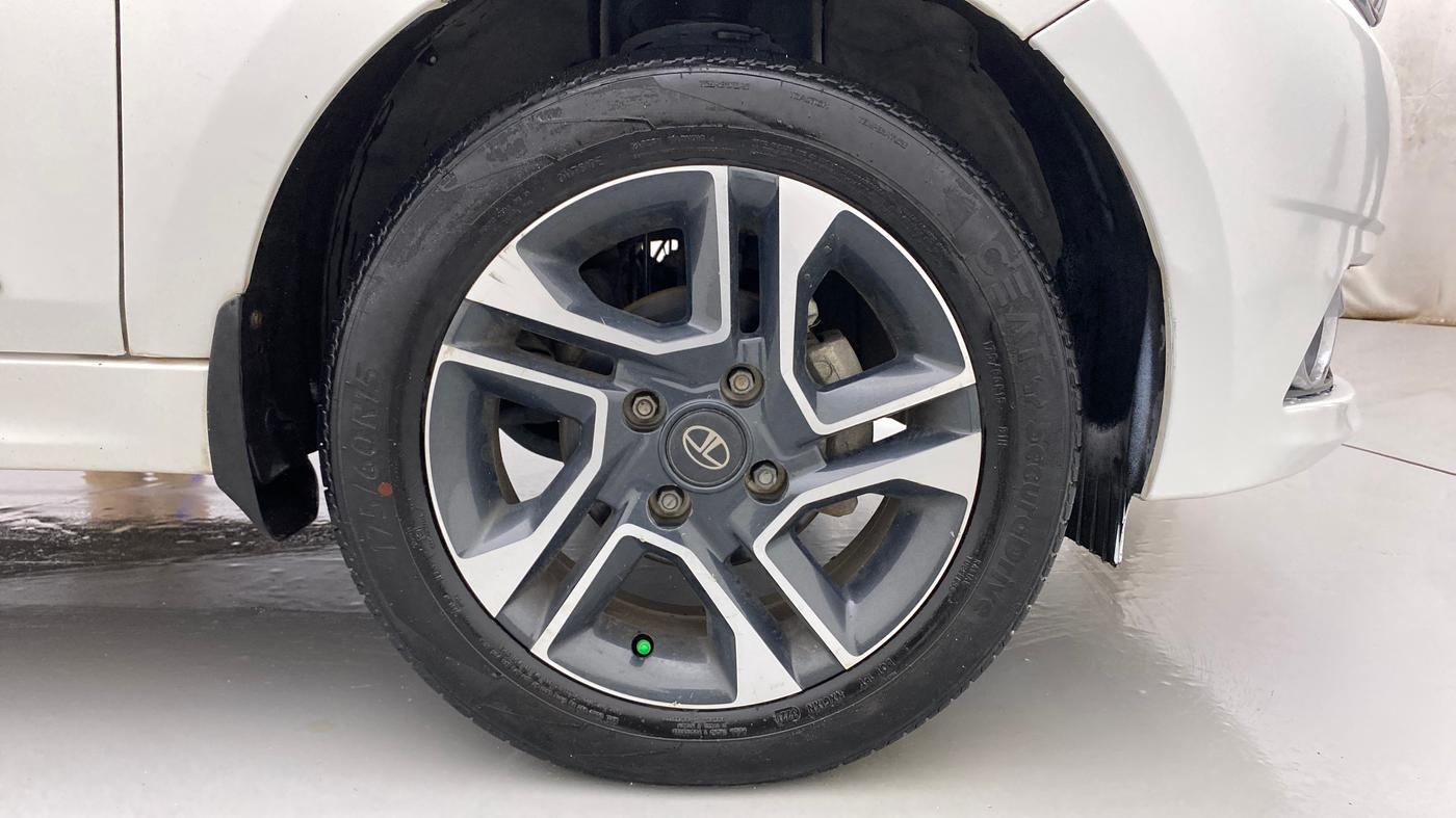 2019 Tata Tiago XZ PLUS PETROL, Petrol, Manual, 49,347 km, Right Front Wheel