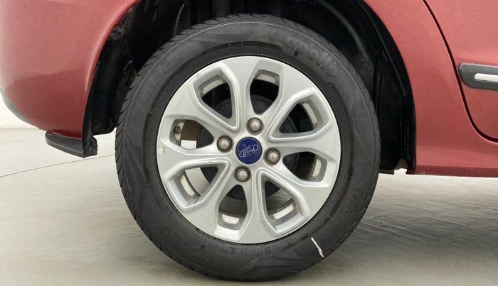 2018 Ford Figo Aspire 1.2 TITANIUM PETROL, Petrol, Manual, 41,300 km, Right Rear Wheel