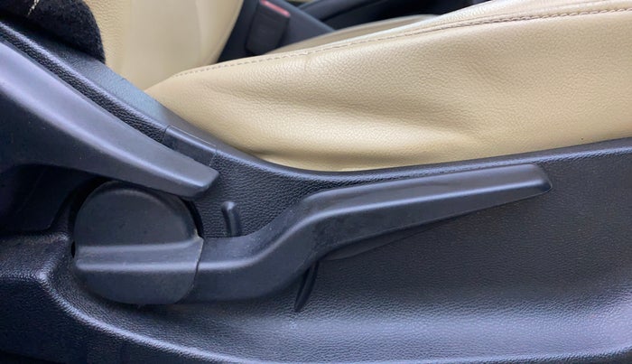 2021 Honda City 1.5L I-VTEC ZX, Petrol, Manual, 47,658 km, Driver Side Adjustment Panel