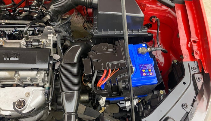 2016 Volkswagen Polo COMFORTLINE 1.2L, Petrol, Manual, 29,546 km, Engine View - Left