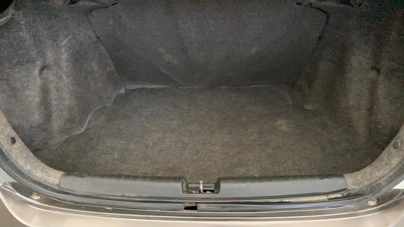 2015 Honda Amaze 1.2L I-VTEC VX, Petrol, Manual, 65,505 km, Boot Inside