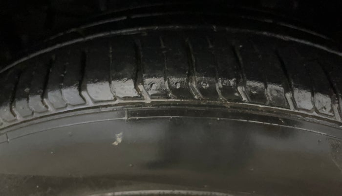 2016 Honda City 1.5L I-VTEC V MT, Petrol, Manual, 59,983 km, Left Front Tyre Tread