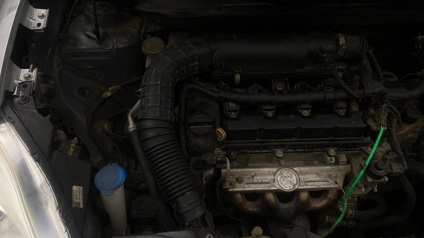 2020 Maruti Dzire VXI AMT, Petrol, Automatic, 29,335 km, Engine View - Right