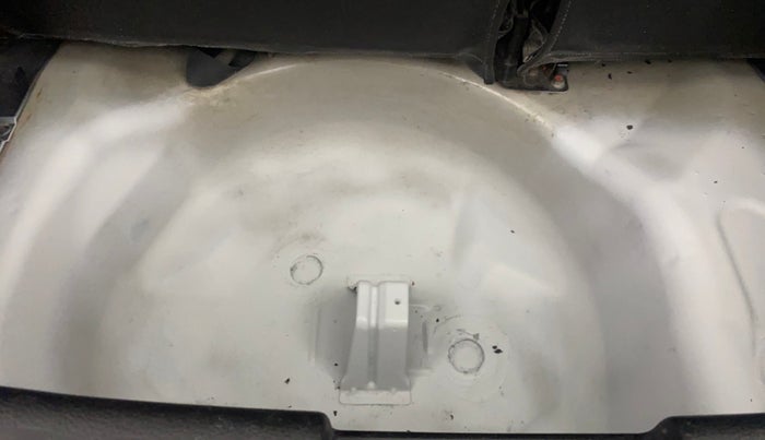 2016 Maruti Swift VDI, Diesel, Manual, 89,132 km, Spare Tyre