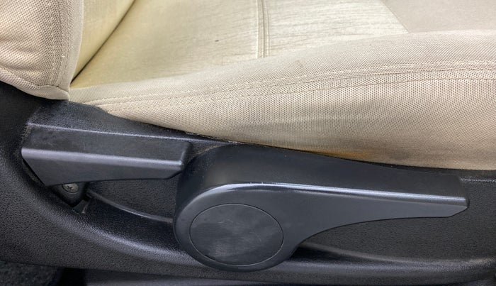 2012 Tata Manza ELAN QUADRAJET BS IV, Diesel, Manual, 87,136 km, Driver Side Adjustment Panel