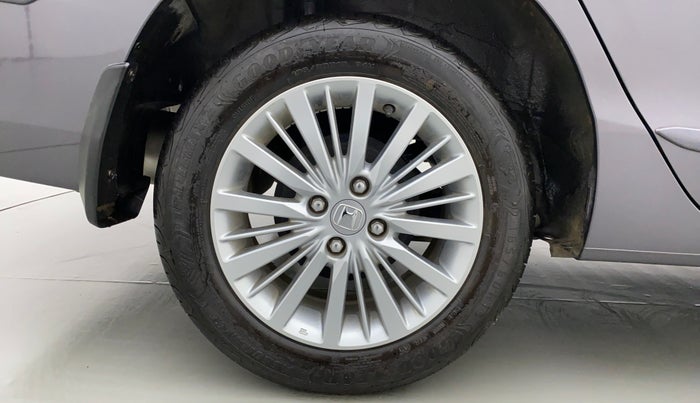 2021 Honda City V MT PETROL, Petrol, Manual, 1,498 km, Right Rear Wheel